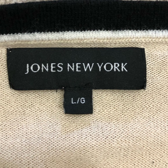 (2/40) full sleeve beige sweater - Picture 4 of 4